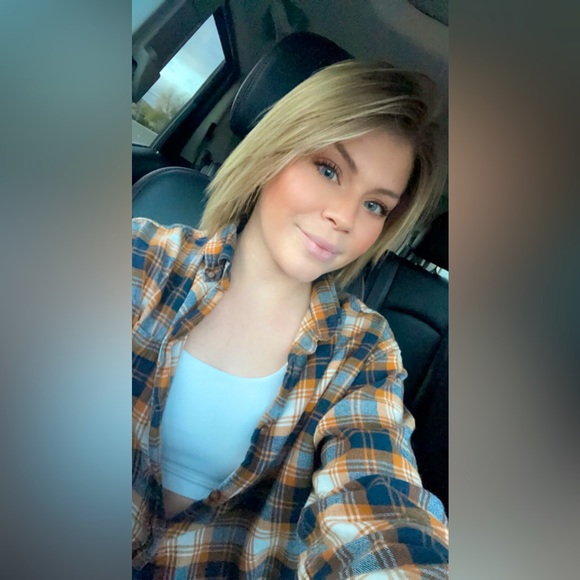 Meet your Posher, Bailey - Picture 1 of 1